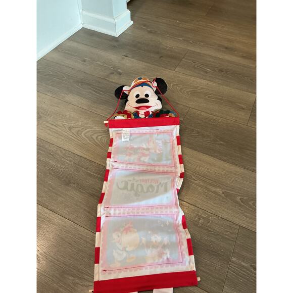 Disney Cruise Line Door Decor Hanger Christmas Minnie Fab Fish Extender Holiday - Picture 3 of 4